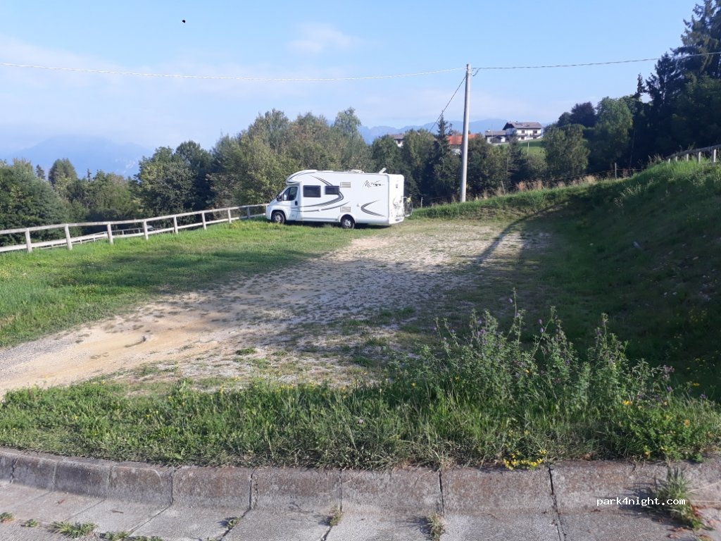 (32016) Puos d'Alpago - 66 Strada Provinciale 422 dell'Alpago e del Cansiglio — foto