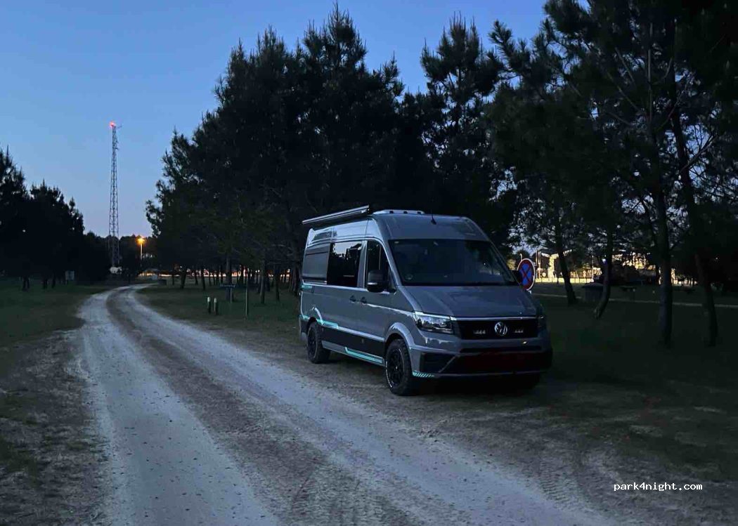 (40260) Lesperon - 1365 Chemin de Peyrin — foto 2