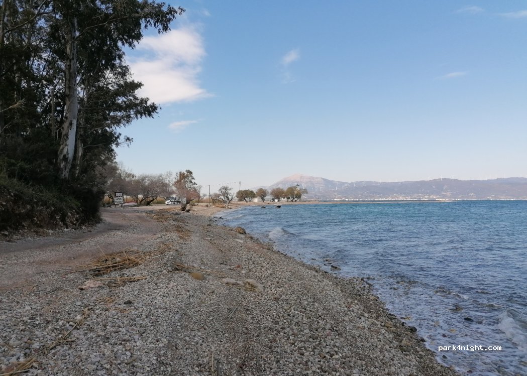 (265 04) Arachovitika - Akrotiriou — foto