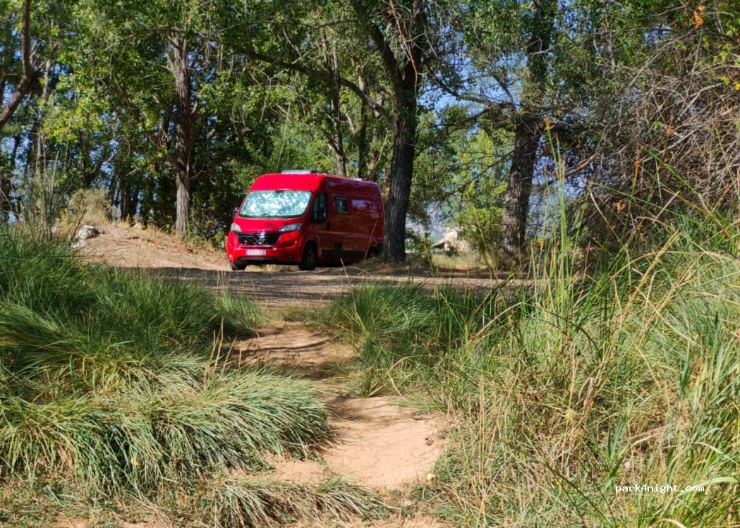 (16140) Villalba de la Sierra - 13 Avenida de los Perales — foto 2