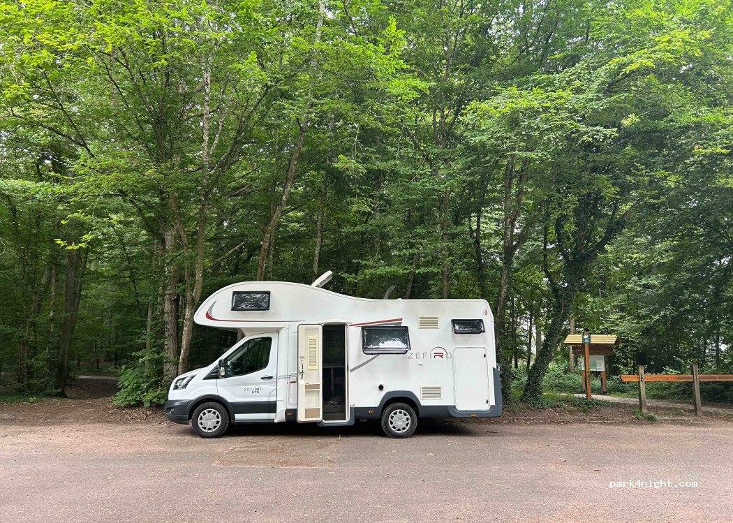 (10220) Piney - Ligne de la Barrière Noire — foto 4