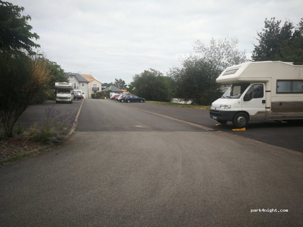 (85440) Talmont-Saint-Hilaire - 70 Avenue de la Mine — foto