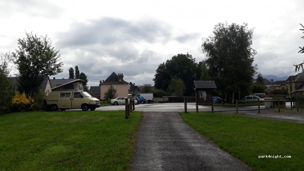 (64680) Ogeu-les-Bains - 3 Rue des Écoles — foto