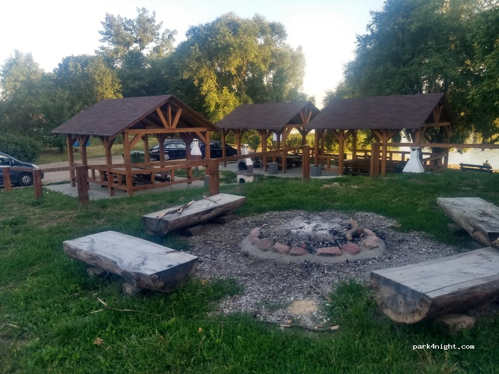 (87-140) Chełmża - 3 Maja — foto 2