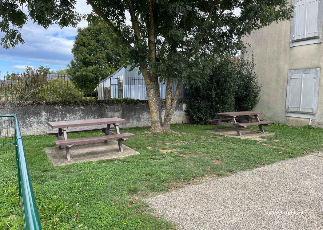 (65690) Barbazan-Debat - 6 Rue de l'Arbizon — foto 2