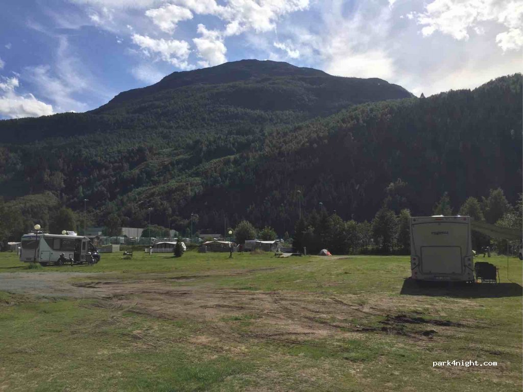 Lo-Vik Camping — foto