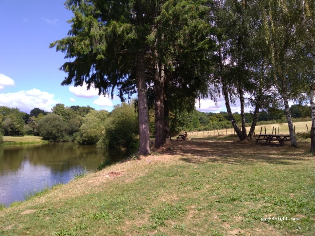 (87260) Saint-Genest-sur-Roselle - Les Gannes — foto 2