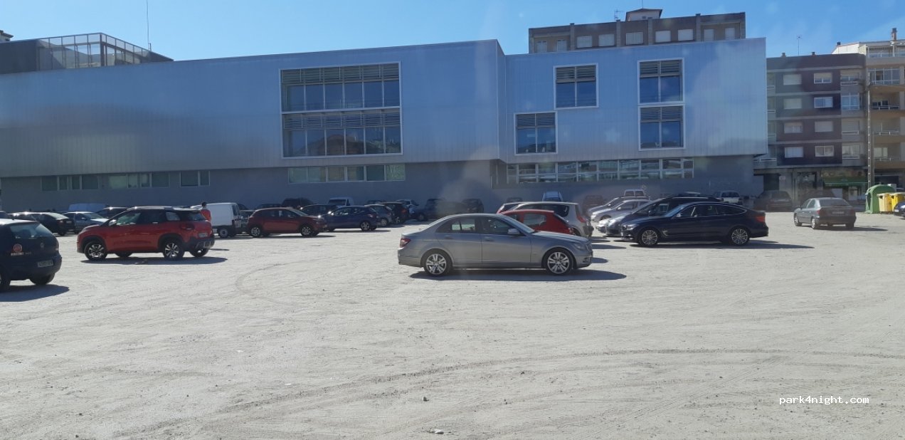 (36700) Tui - 4 Rúa Ourense — foto 2