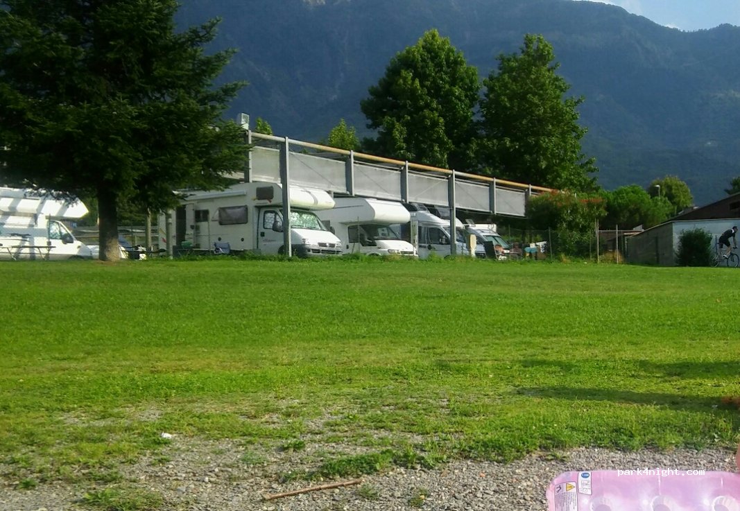 (23823) Colico - 44 Via Montecchio Nord — foto