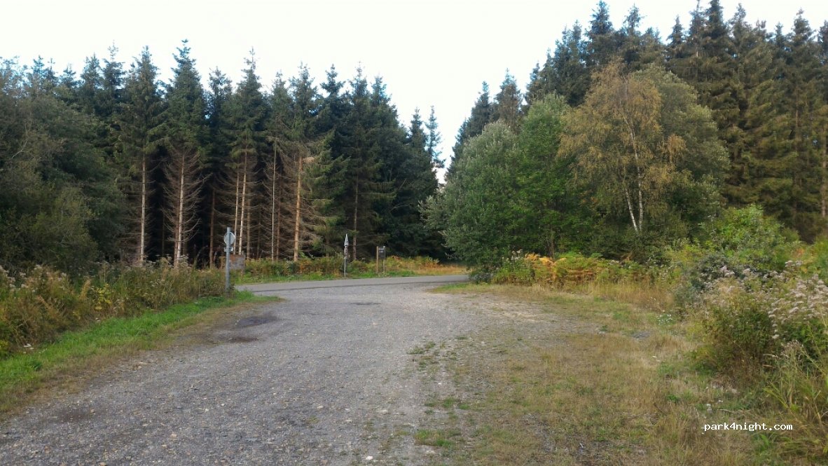 (08170) Haybes - Unnamed Road — foto
