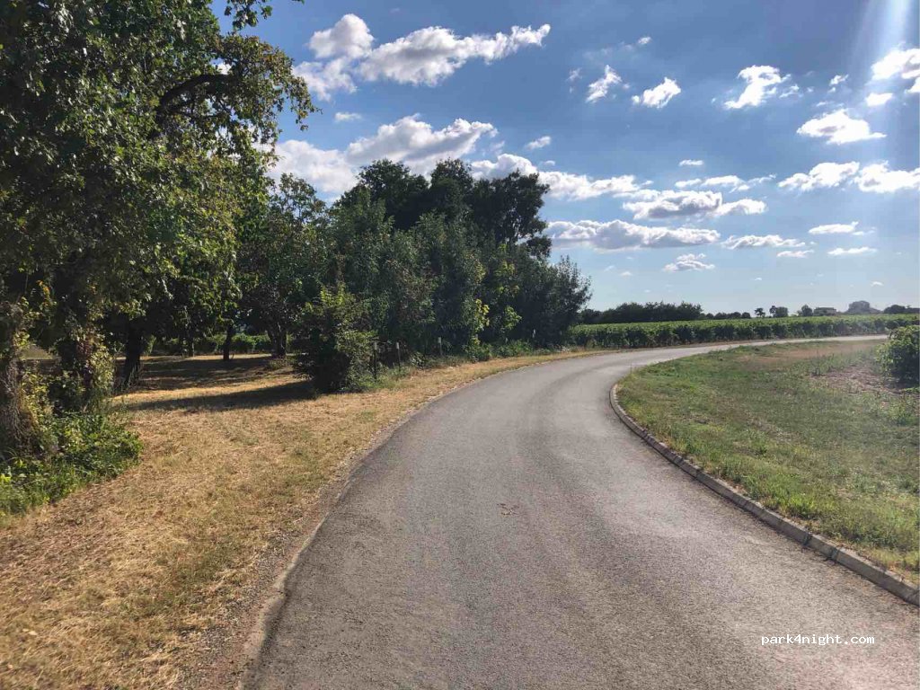 (16200) Sigogne - 30 Rue du Bois de Vaux — foto