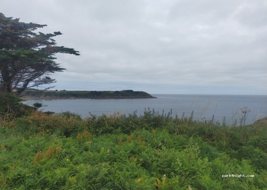 (35350) Saint-Coulomb - Unnamed Road — foto 4