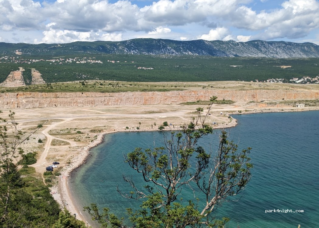 (51513) Omišalj - Unnamed Road — foto 2