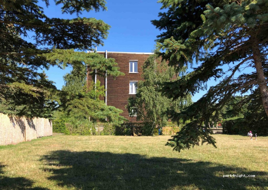 Hotel und Camping - Stell- und Zeltplatz an der Talsperre — foto