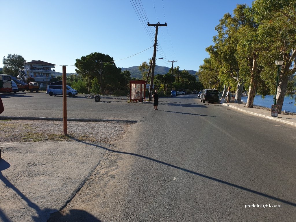 (630 81) Neos Marmaras - Karra — foto