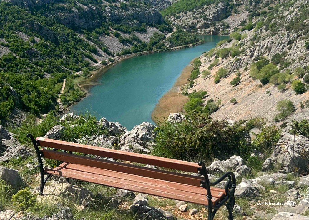 (23450) Obrovac - 2 Put Gračaca — foto 4