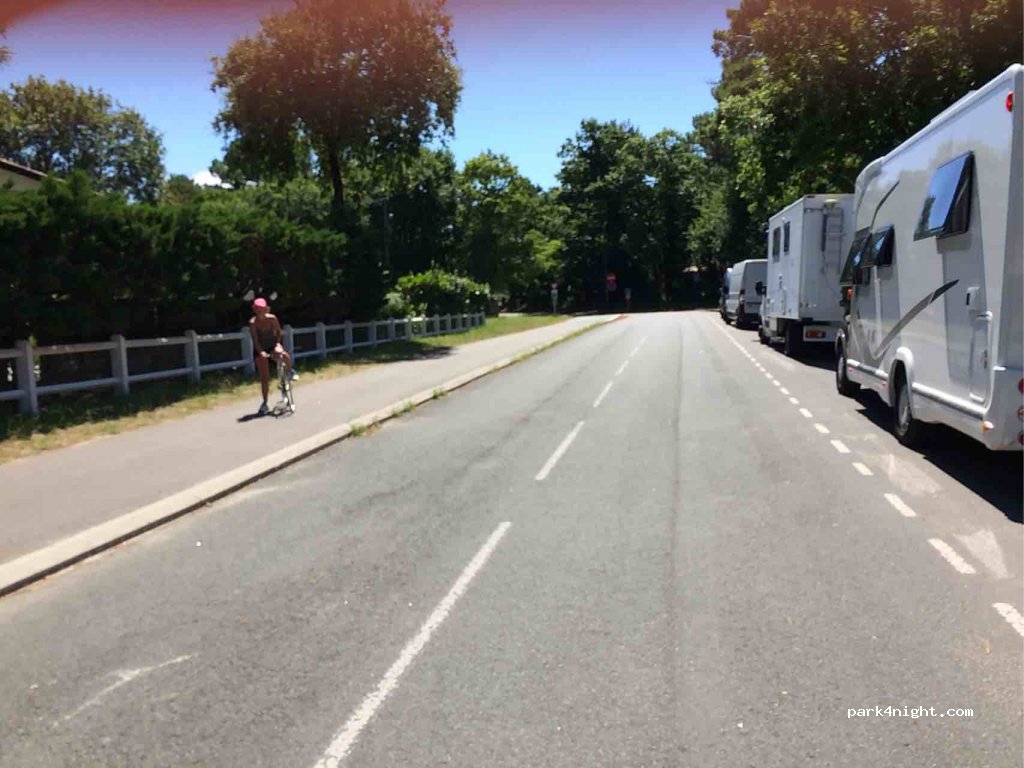(40130) Capbreton - 70 Avenue de l'Adour — foto