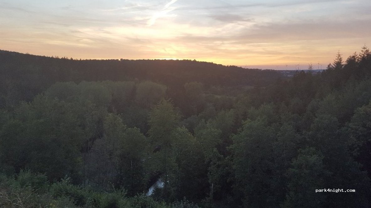 (33181) Bad Wünnenberg - Im Aatal — foto