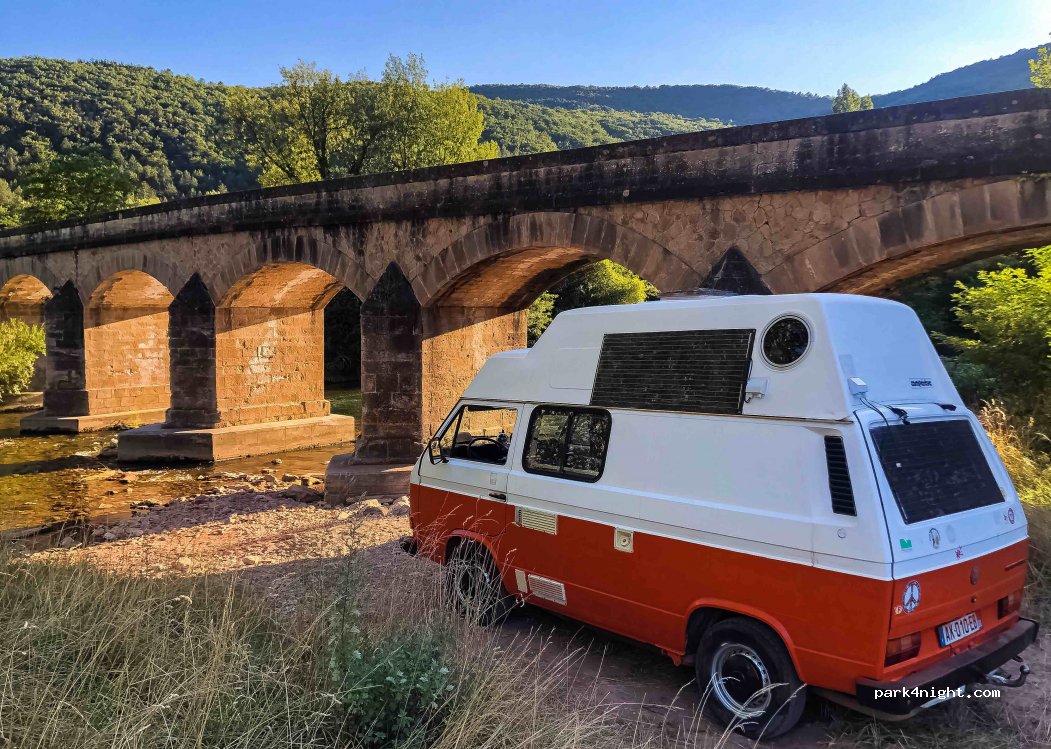 (12400) Saint-Affrique - D7 — foto