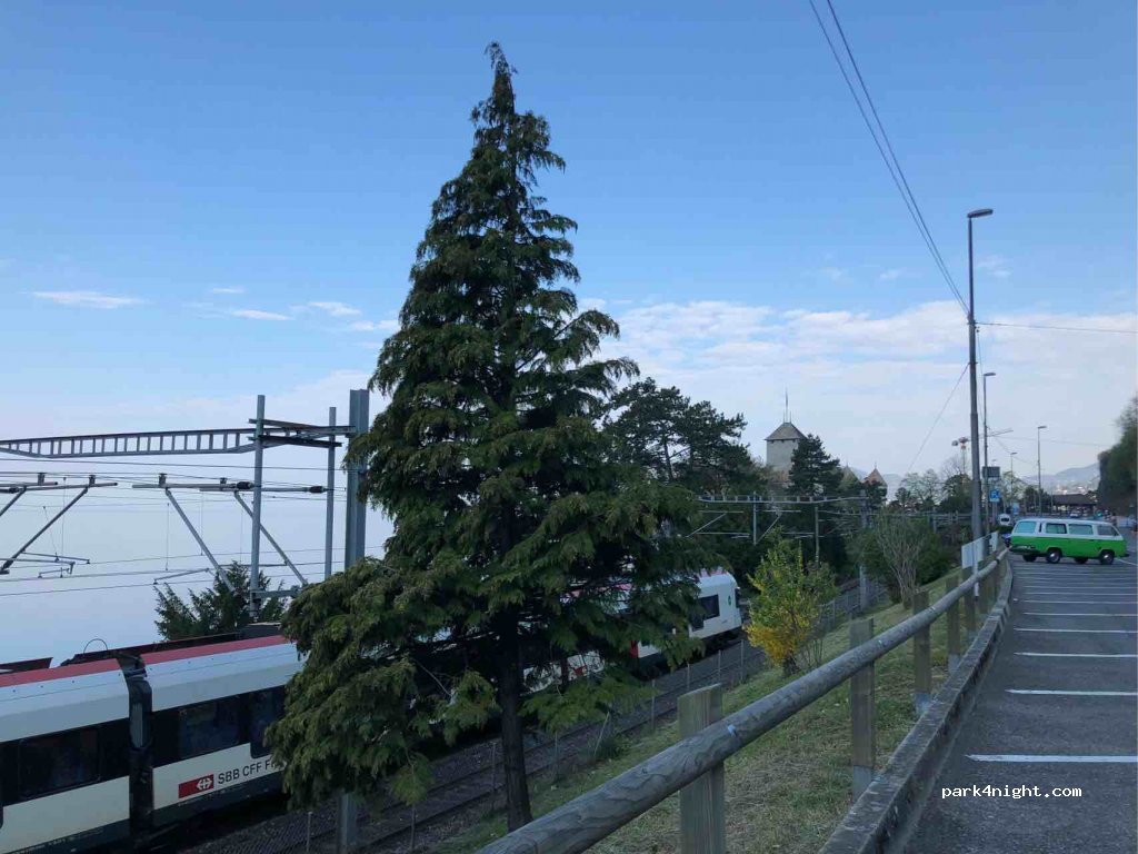 (1820) Veytaux - 28 Avenue de Chillon — foto 2