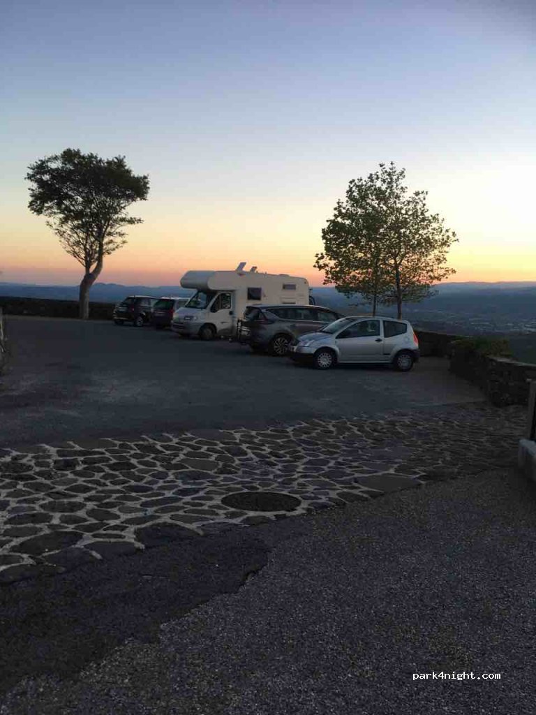 (07170) Saint-Laurent-sous-Coiron - Le Village — foto