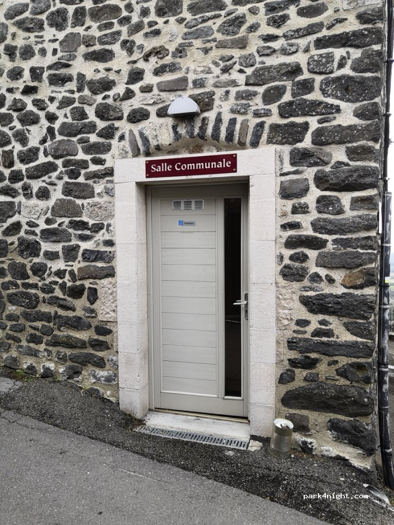 (07170) Saint-Laurent-sous-Coiron - Le Village — foto 3