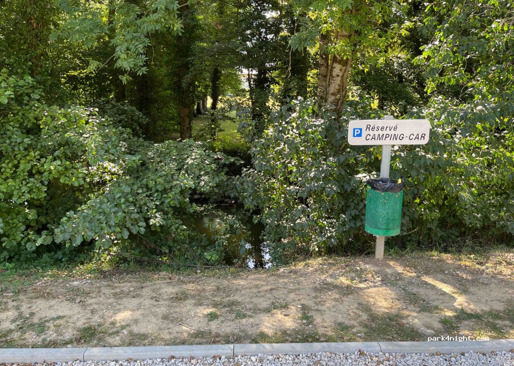 (39230) Sellières - 37A Rue des Deux Ponts — foto 2