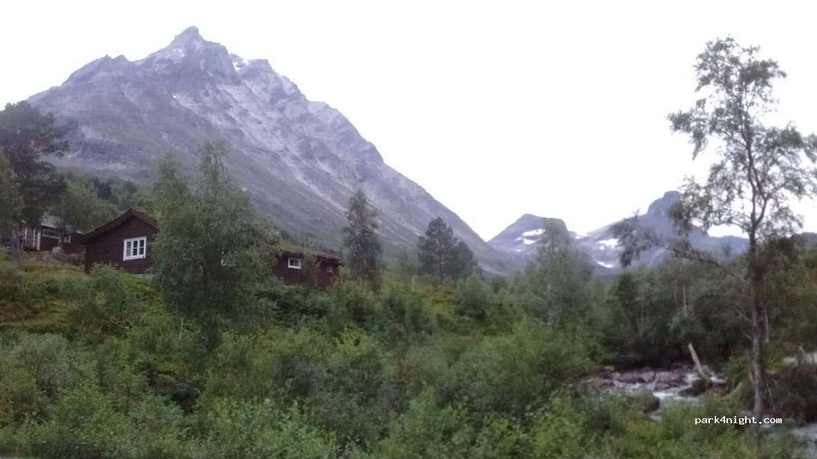 (6320) Isfjorden - Unnamed Road — foto 2