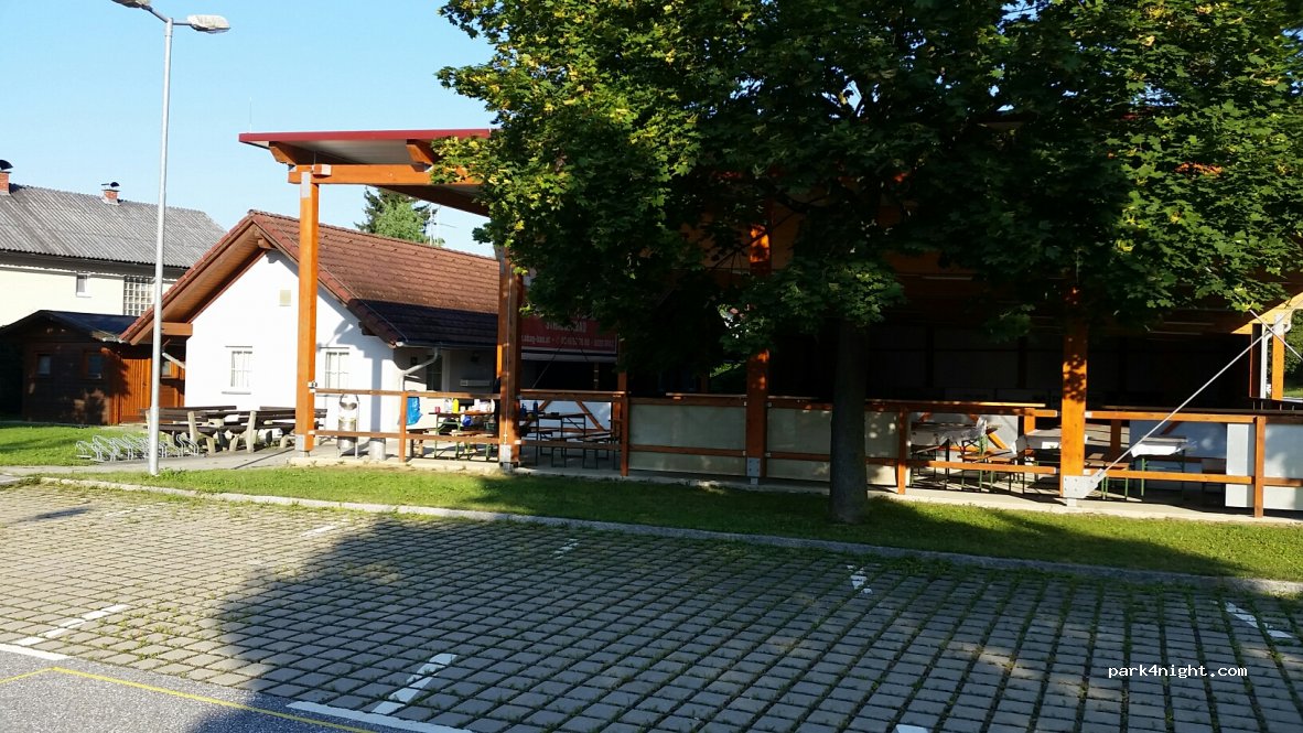 (8200) Gleisdorf - 1a Stadionstraße — foto 2
