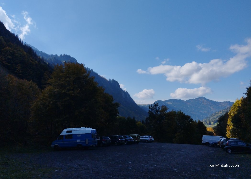 (74450) Le Grand-Bornand - 2598 Voie Communale N°1 de la Chapelle des Plans aux Troncs — foto 4