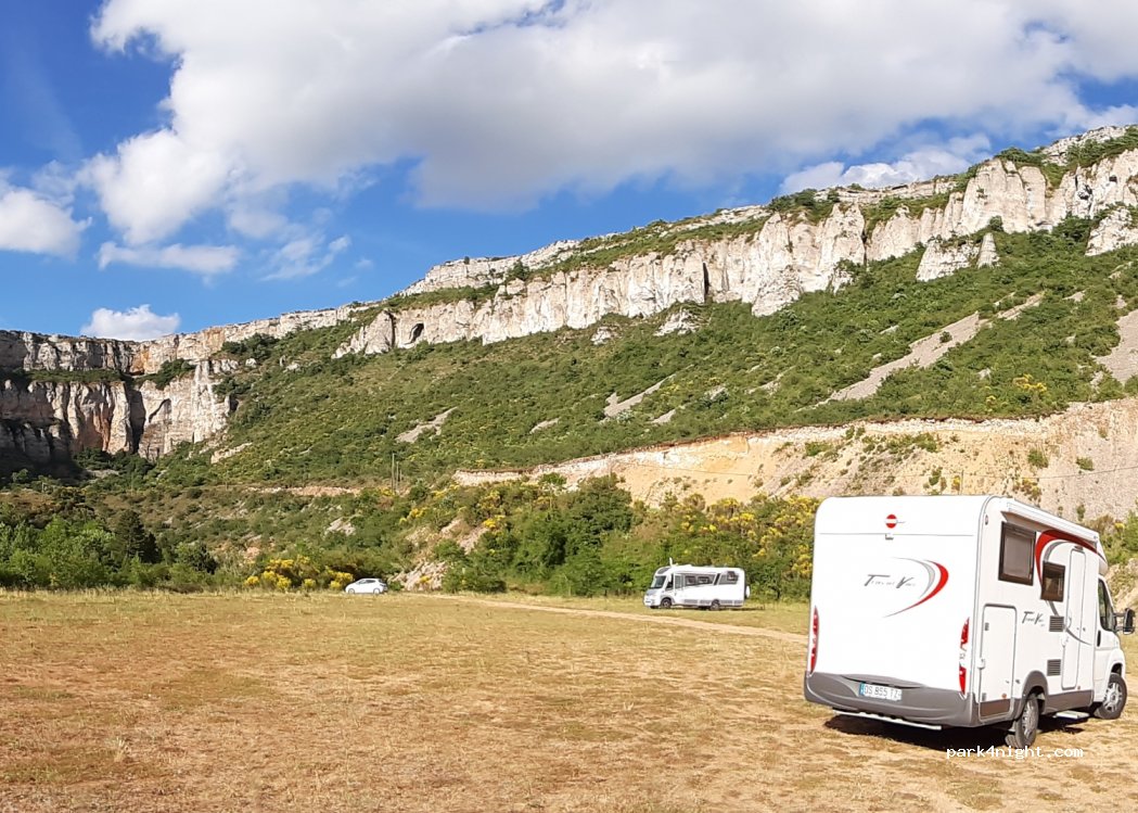 (12250) Tournemire - Unnamed Road — foto