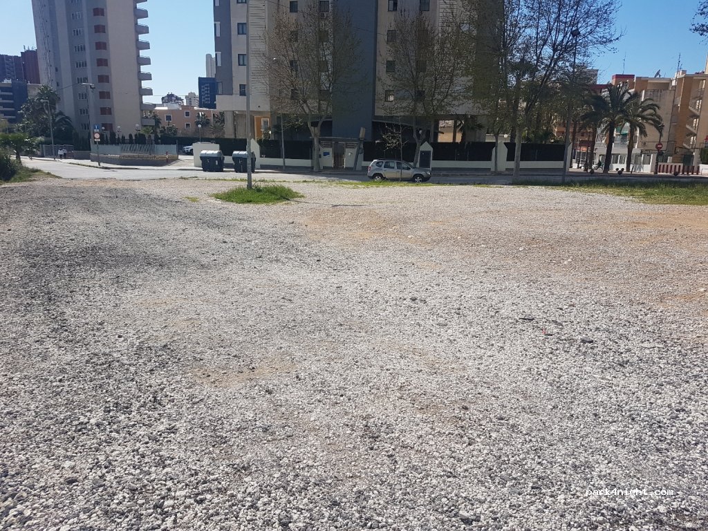 (03503) Benidorm - Calle Derramador — foto 3