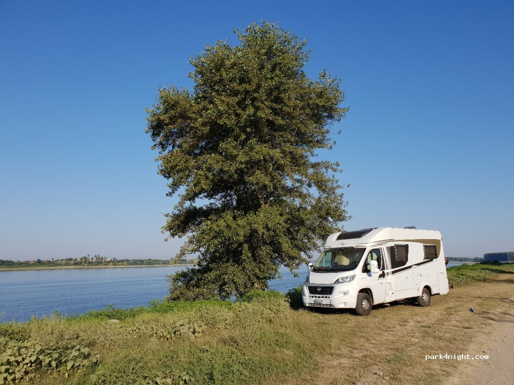 (3771) Cetate - Plaja Cetate — foto