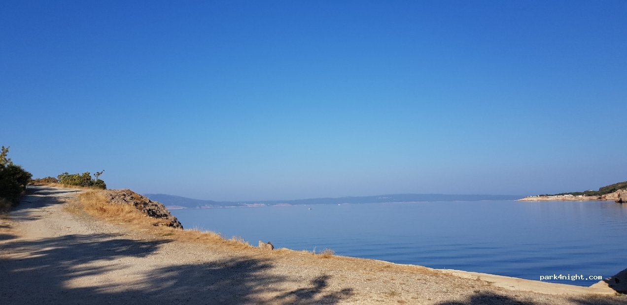(51252) Klenovica - Unnamed Road — foto