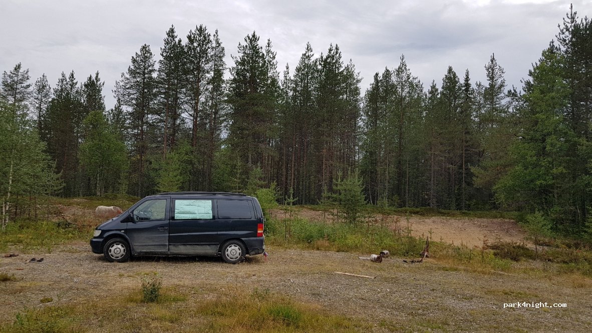(98800) Savukoski - 105 Korvatunturintie — foto