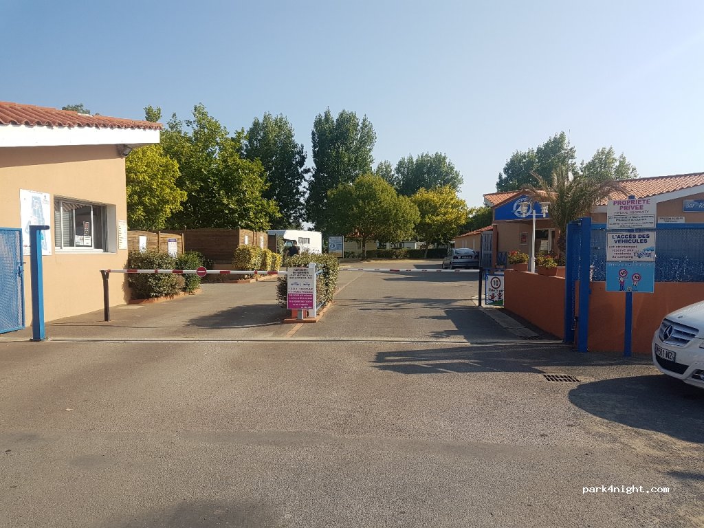 Camping Le Puits Rochais — foto 2