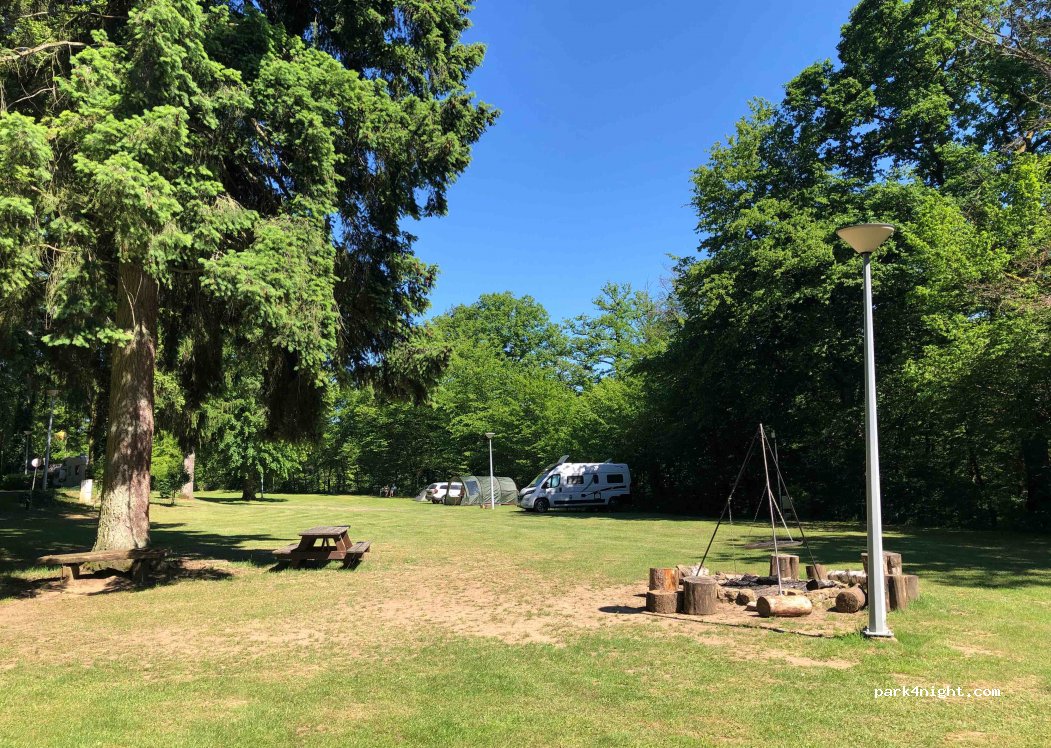Camping La Pinède — foto