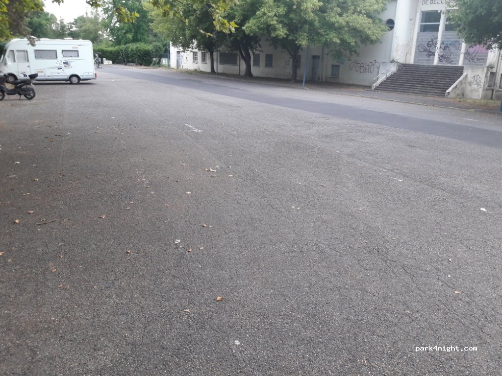 (03700) Bellerive-sur-Allier - 7 Rue de la Grange aux Grains — foto