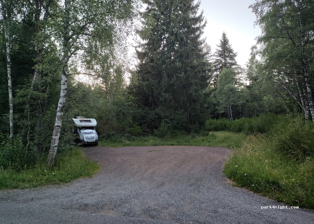(63230) Saint-Ours - D559 — foto 2
