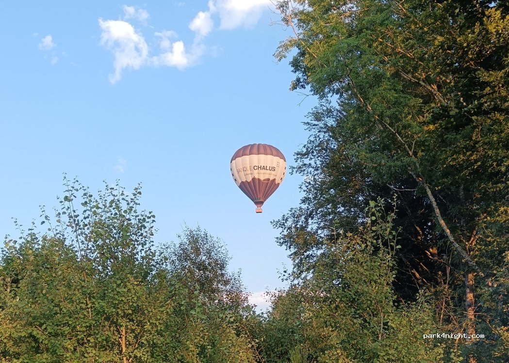 (63230) Saint-Ours - D559 — foto 4