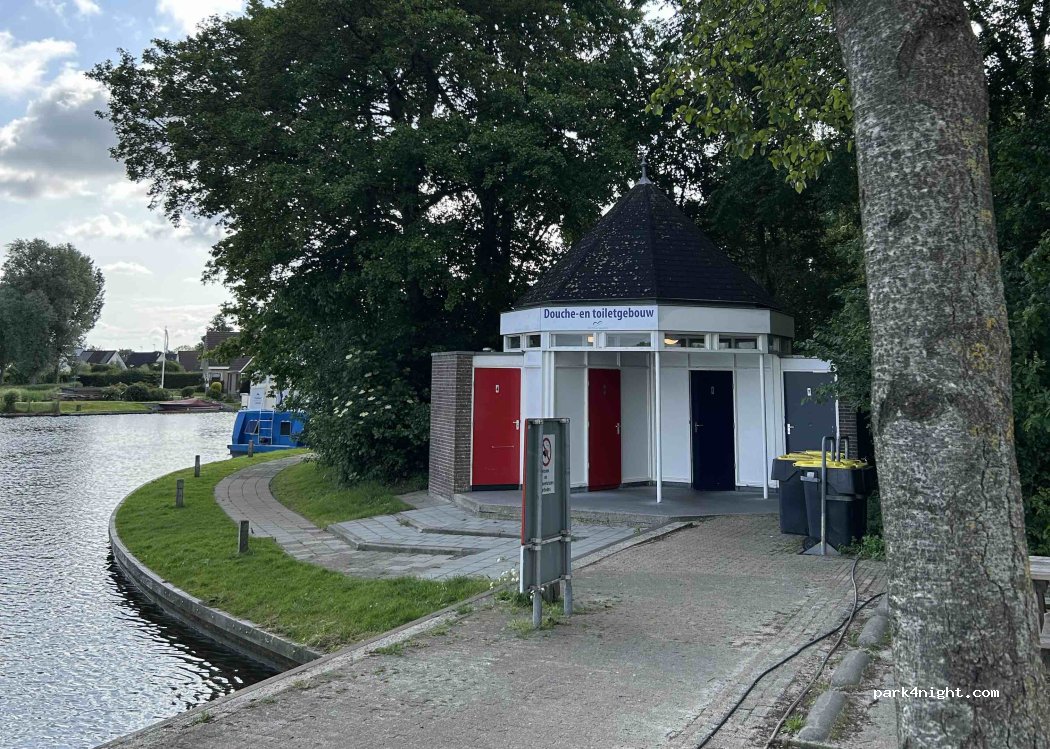 (8556) Sloten - Rûnwei — foto 2
