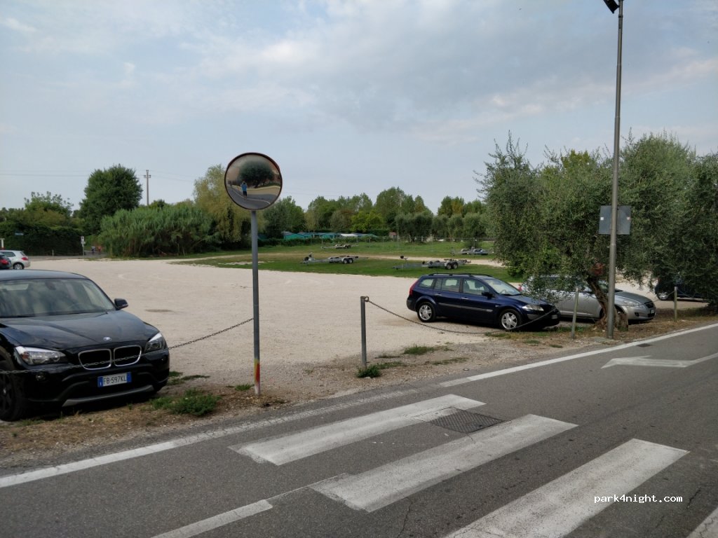 (37017) Pacengo - 2 Strada della Breara — foto