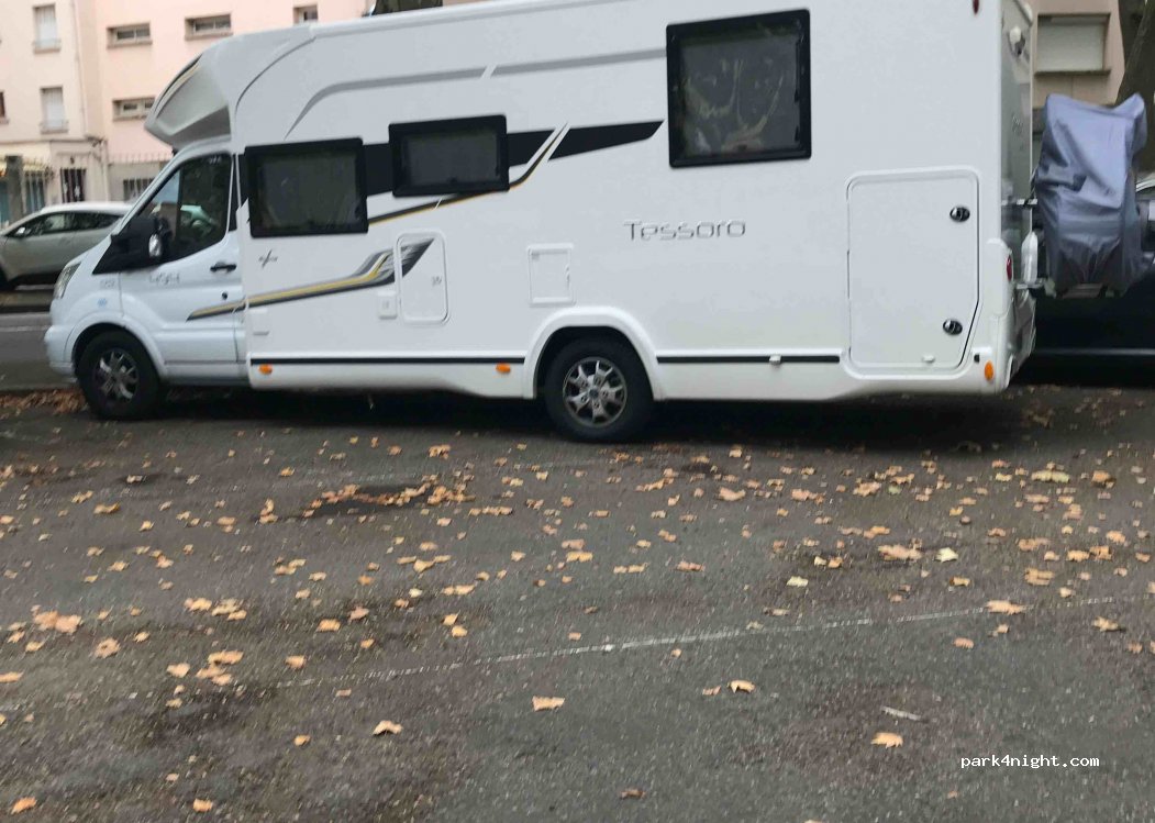 (31400) Toulouse - 20 Allées Paul Sabatier — foto 2