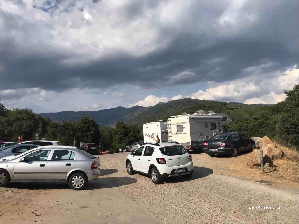 (10460) Losar de la Vera - Calle el Castañar — foto