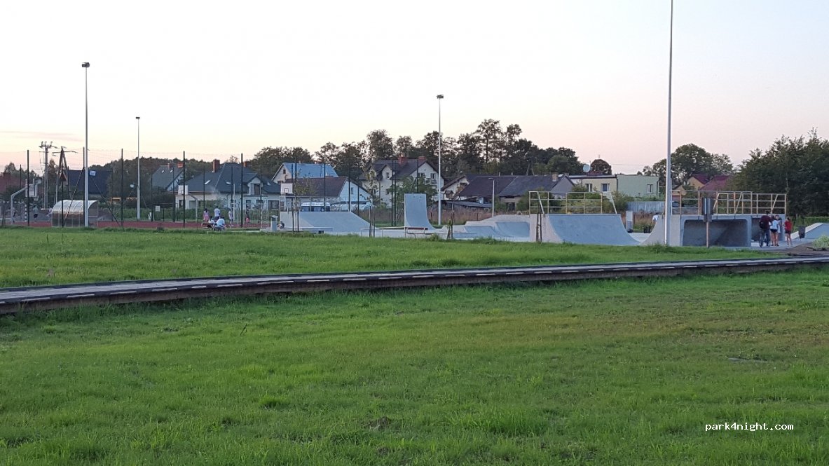 (05-555) Tarczyn - 2 Dobrowolskiego — foto 4