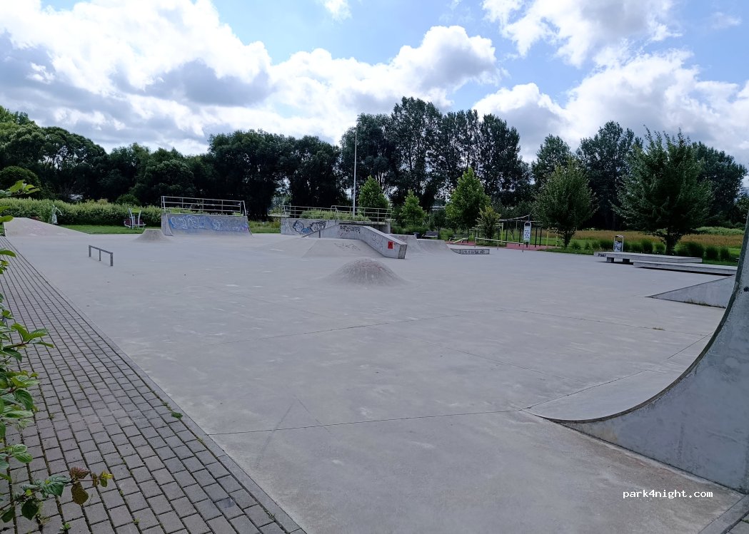 (05-555) Tarczyn - 2 Dobrowolskiego — foto 5