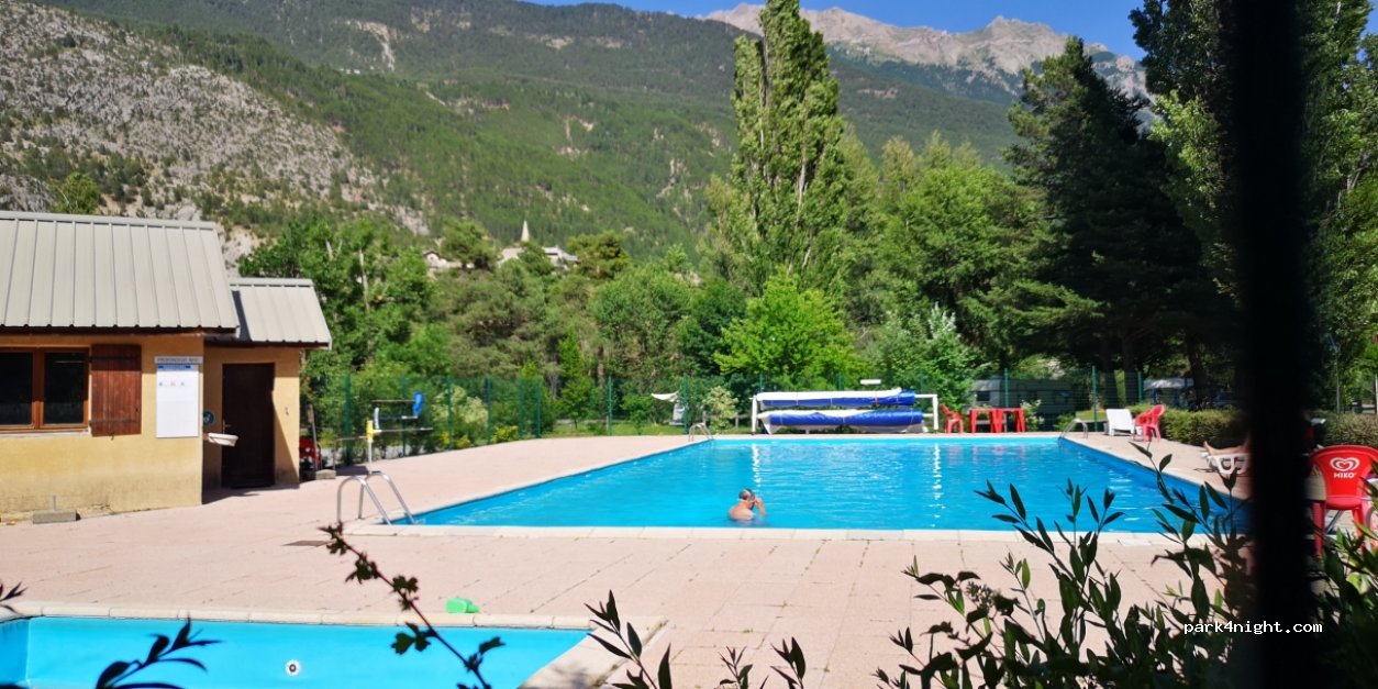 Camping municipal de l'Île Hautes Alpes — foto 2