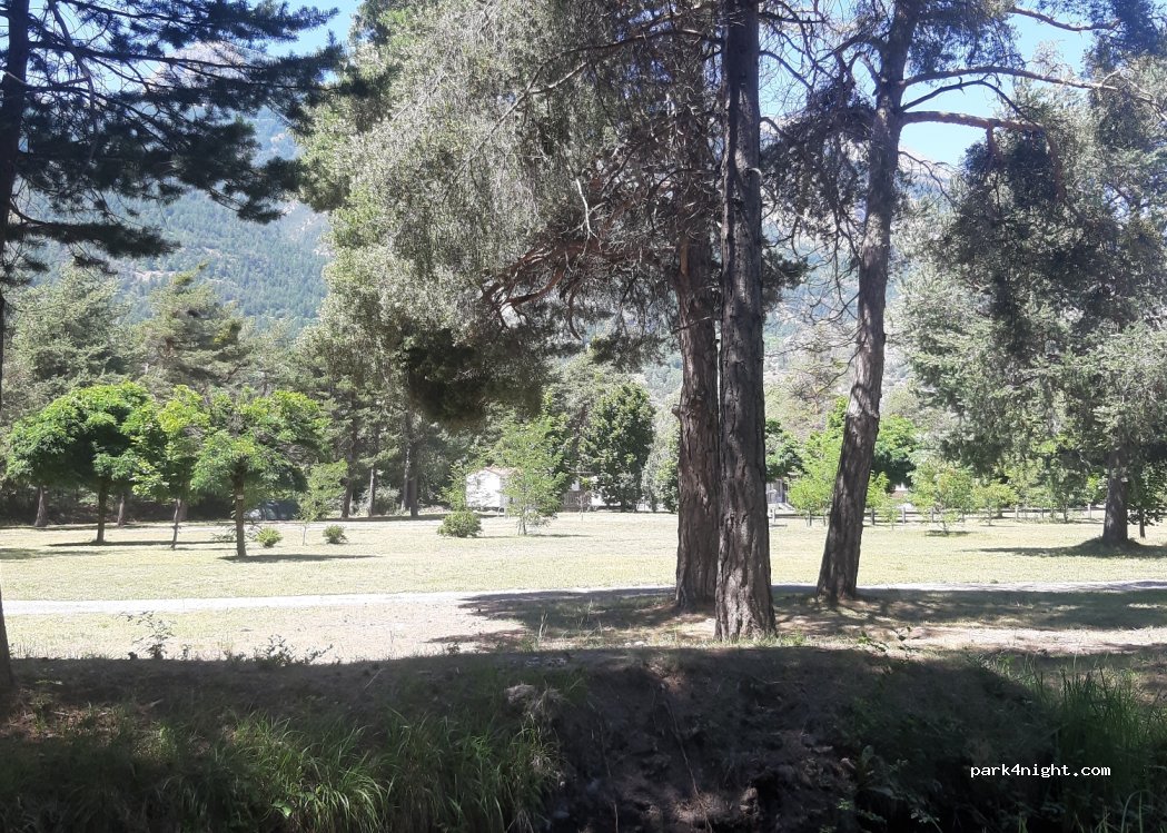 Camping municipal de l'Île Hautes Alpes — foto 4
