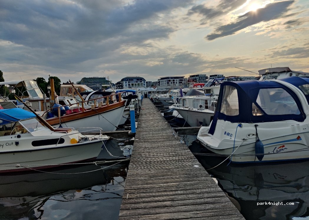Wohnmobilstellplatz Marina BWSG — foto 3