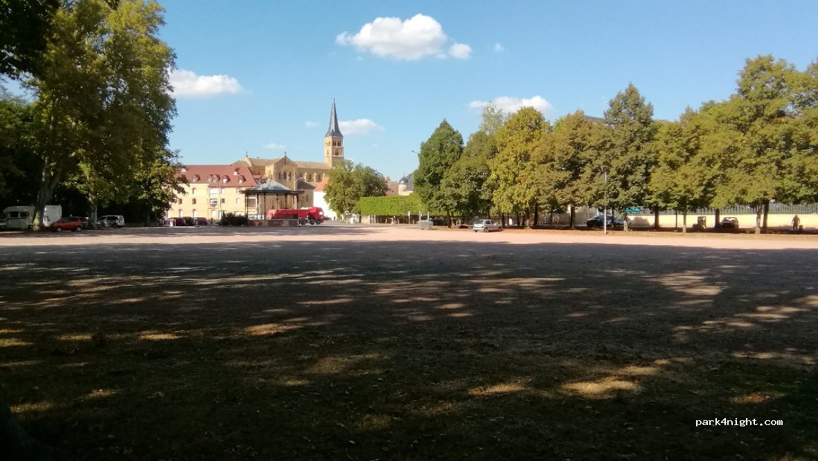 (71120) Charolles - Avenue Perrier — foto